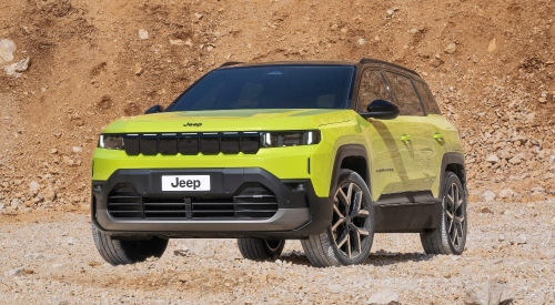 The new Jeep Compass off roading; Jeep 4WD for sale