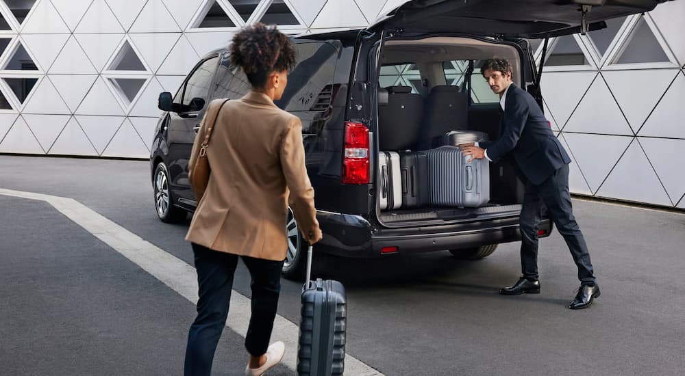 Citroen SpaceTourer filled with suitcases