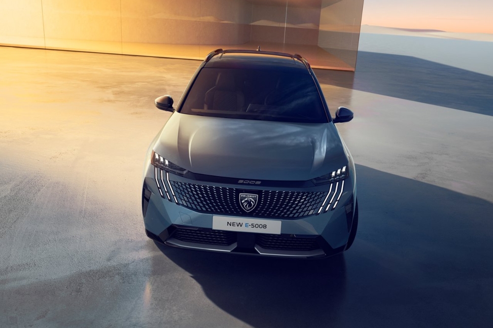 Peugeot E-5008 on the Motability Scheme