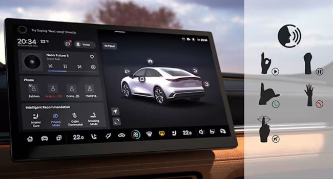 Gesture and voice control in Mazda6e