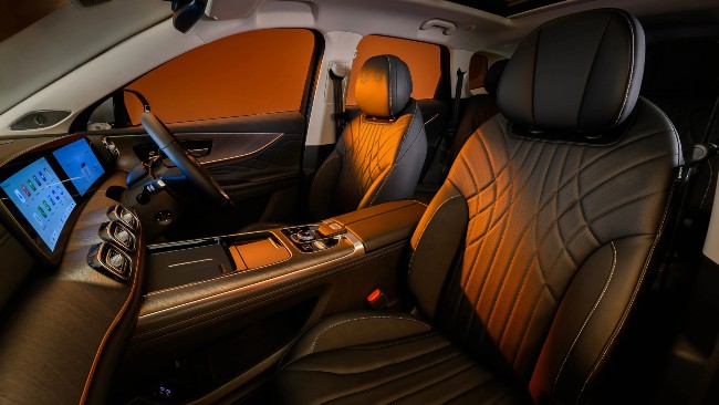 JAECOO 8 interior