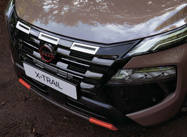 Bonnet of Nissan X-Trail with e-POWER