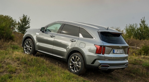 A silver Kia Sorento off-roading; Used Kia Sorento 4x4 for sale