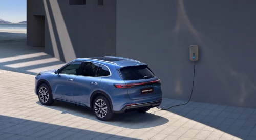 Blue Geely Starray EM-i charging; Second-hand Geely Starray EM-i for sale