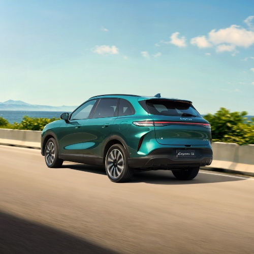 LEPAS L8 rear view as it drives down a road; New LEPAS L8 Super Hybrid