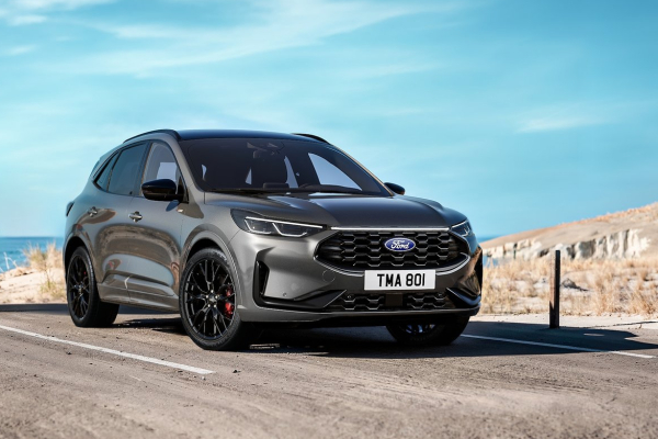 New Ford Kuga PHEV ST-Line X Black Package