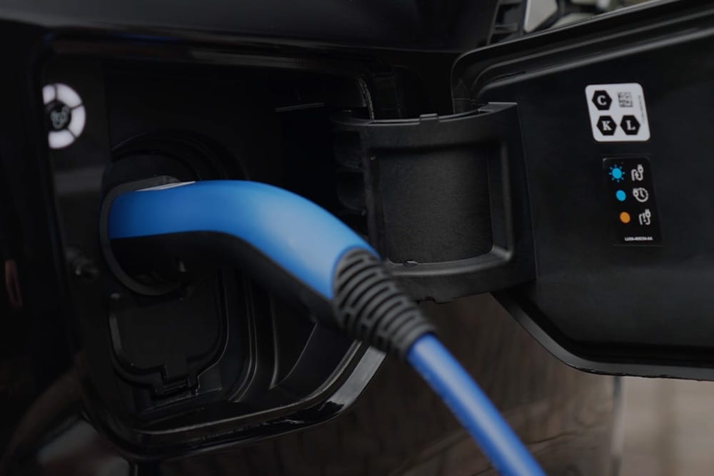 Ford E-Tourneo Custom Charging