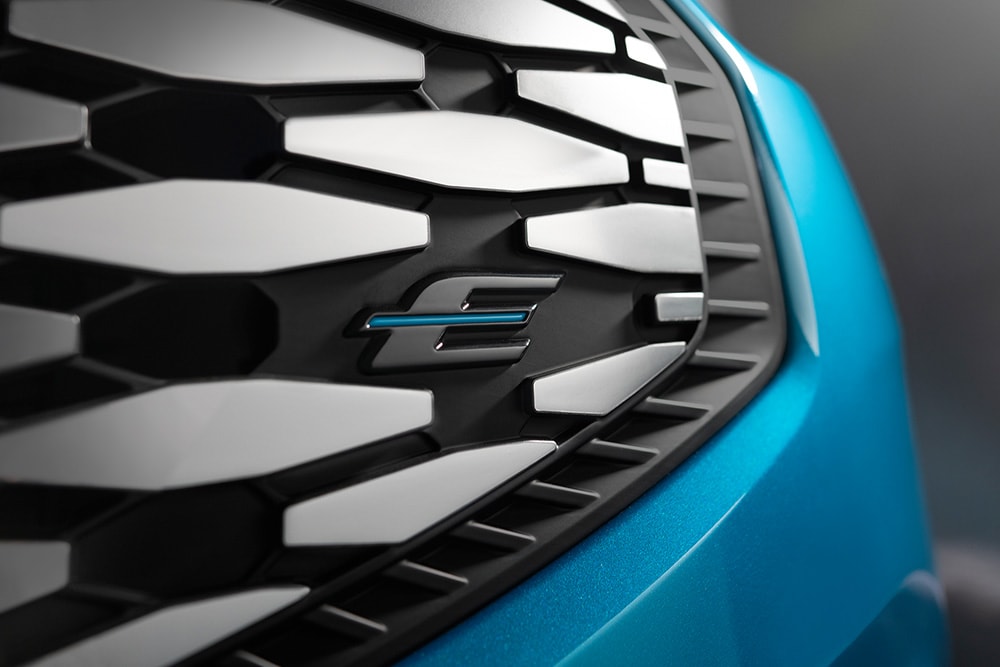Ford E-Tourneo Custom Front Grille