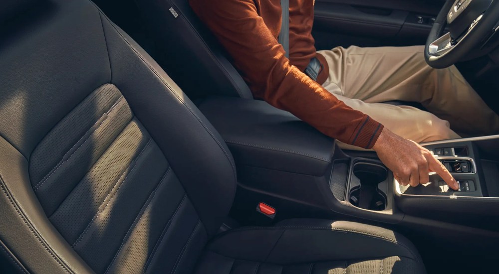 new honda cr-v plug-in hybrid interior seats