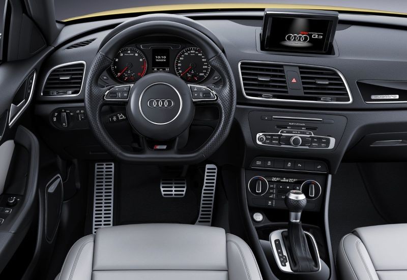 Used Audi Q3 interior