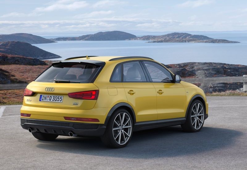 Used Audi Q3 side and back