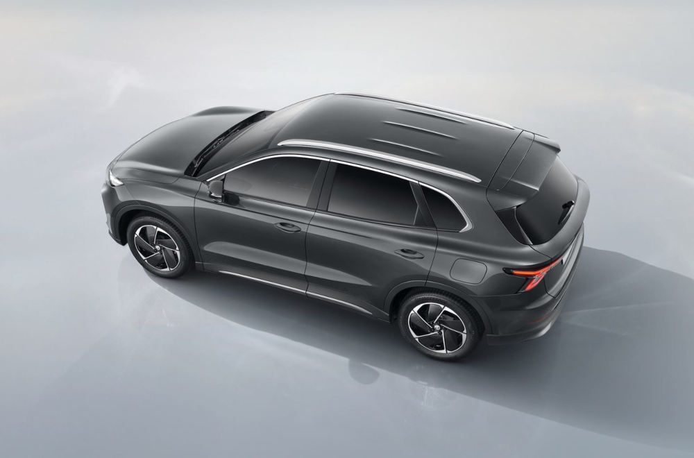 Grey MG S5 EV viewed from above
