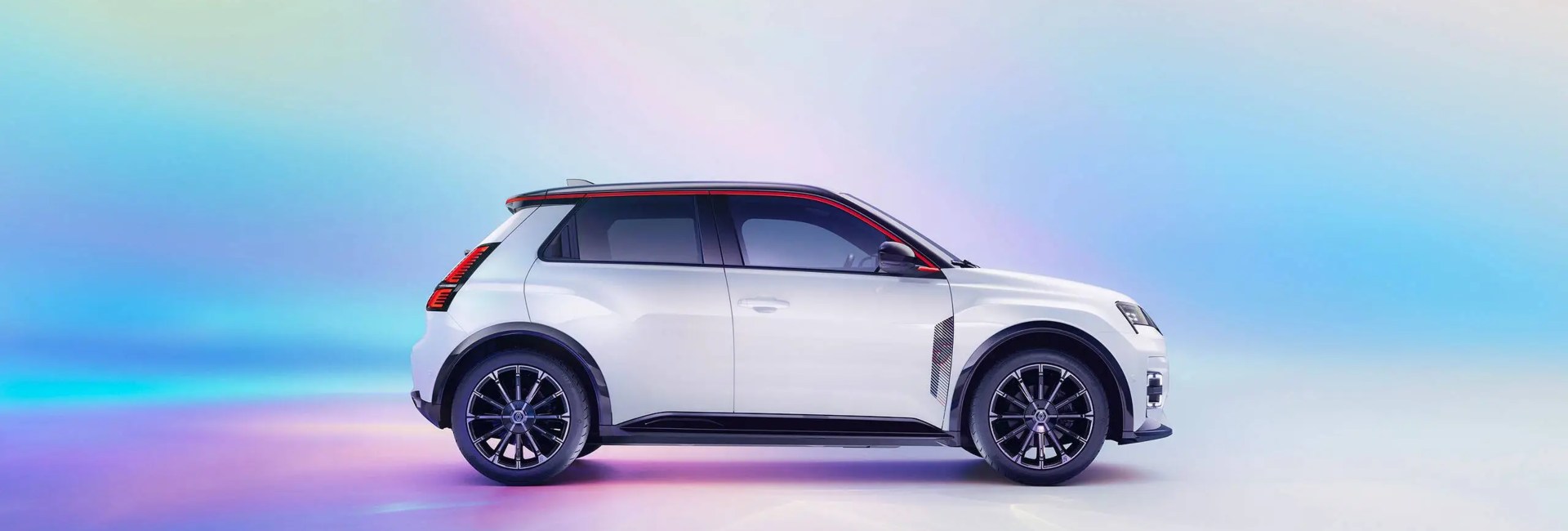Side profile of the new Renault 5.