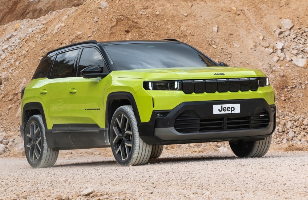 Nearly New Jeep Compass in Bamboo