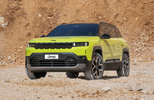 Used Jeep Compass in Bamboo by the Rocks