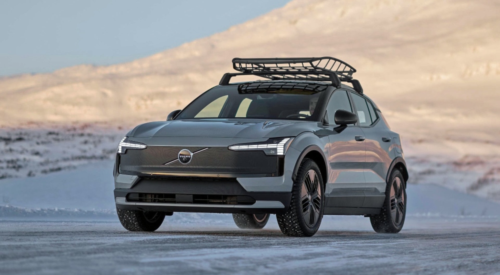 Front view of the Volvo EX30 Cross Country; Volvo EX30 Cross Country cars on Motability Scheme