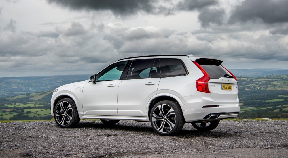 Rear view of a Volvo XC90 parked on a hill; Volvo XC90 used for sale