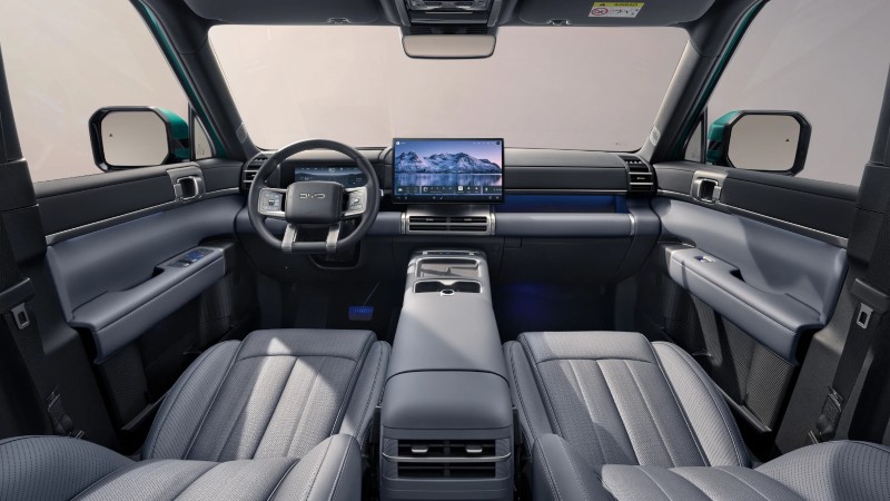 The new BYD Ti 7 DM-p plug-in interior tech