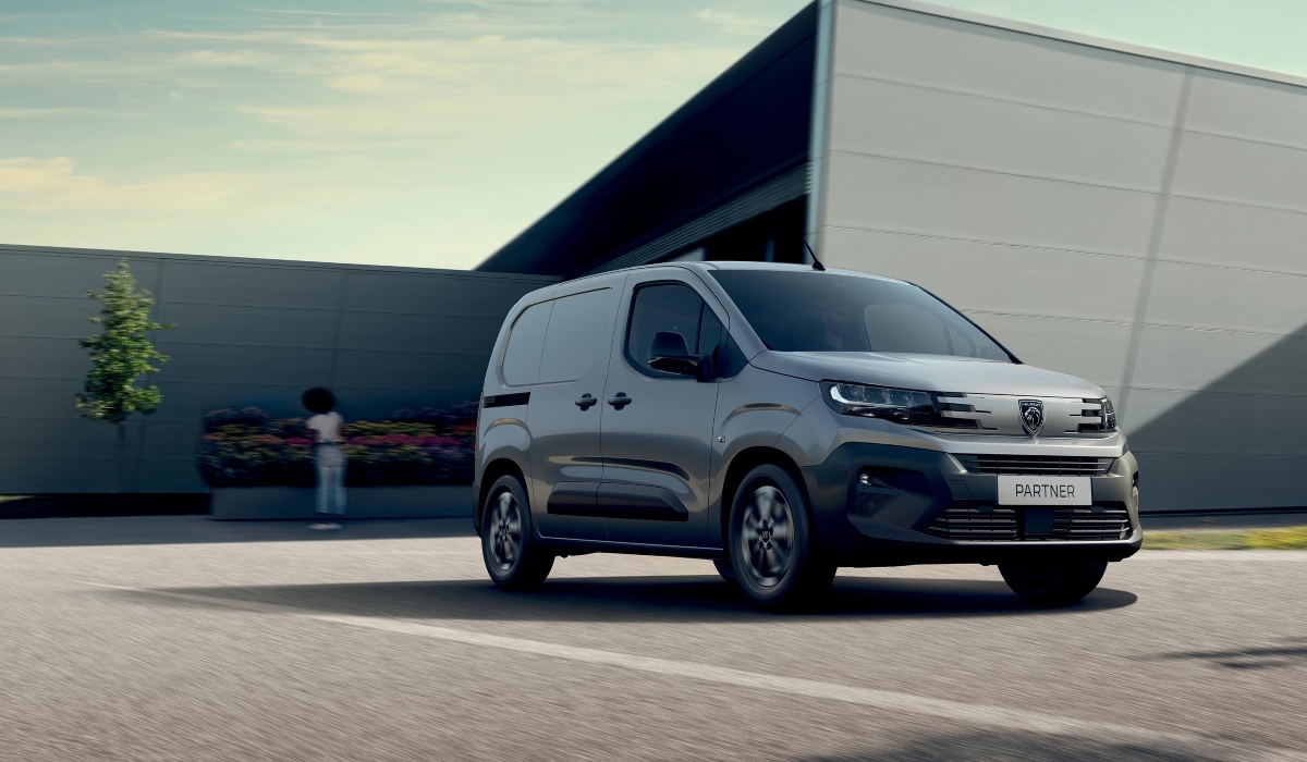 Peugeot Partner Parked Outside a Building