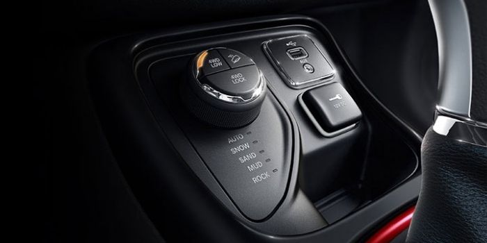 jeep compass dashboard controls for selecting performance jeep compass dashboard controls for selecting performance
