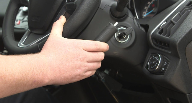 Motability adaptations push/pull device
