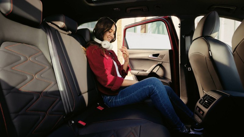 Used Leon Estate e-HYBRID For Sale