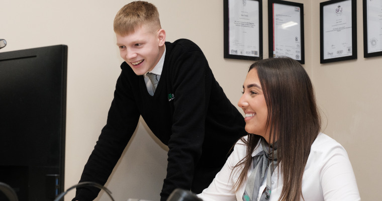 Stoneacre Academy - Contact