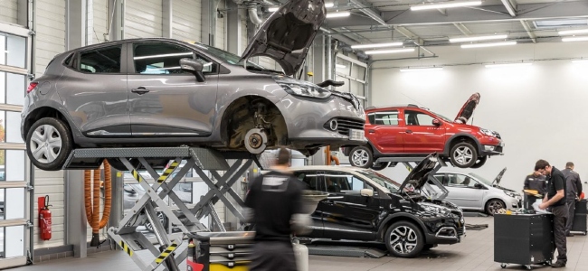 Renault MOT and Service