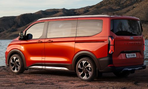 New Ford Tourneo Custom Side