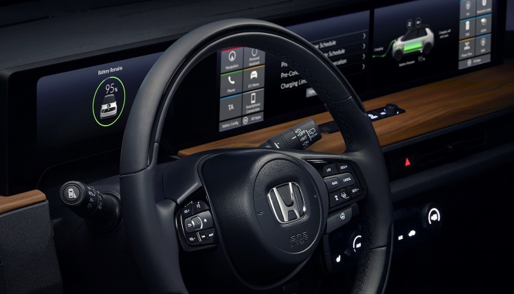 Used Honda e Interior
