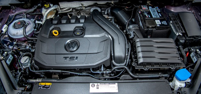 VW Golf SV Engine