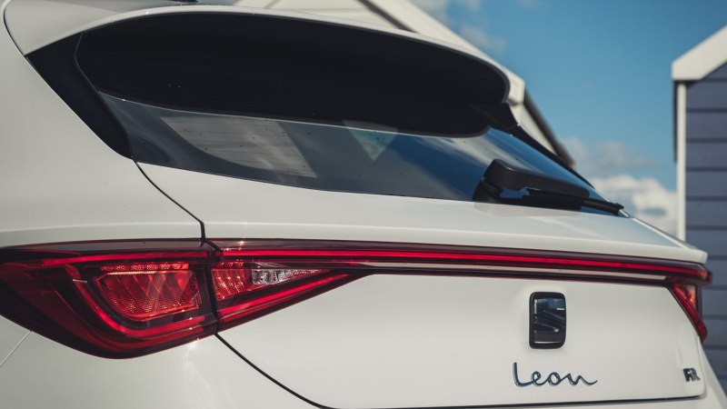 New SEAT Leon e-HYBRID Finance Deals