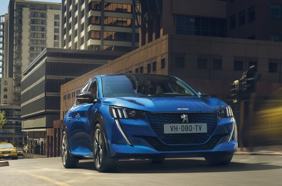 used peugeot e-208