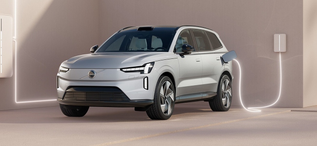 Volvo Hybrid & Electric