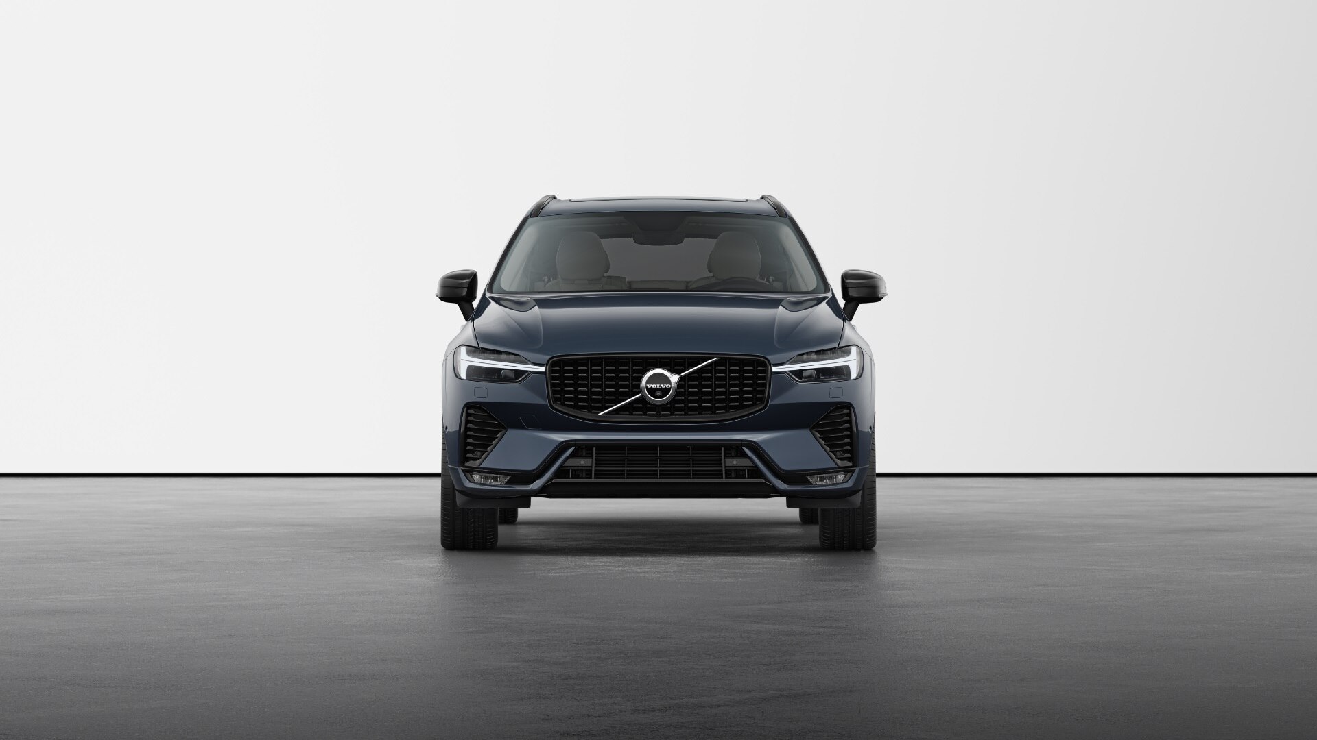 Volvo XC60 2.0 B5P Ultimate Dark 5dr AWD Geartronic Image 2