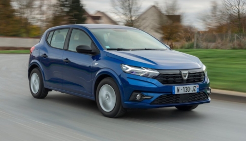 Dacia Sandero in Blue