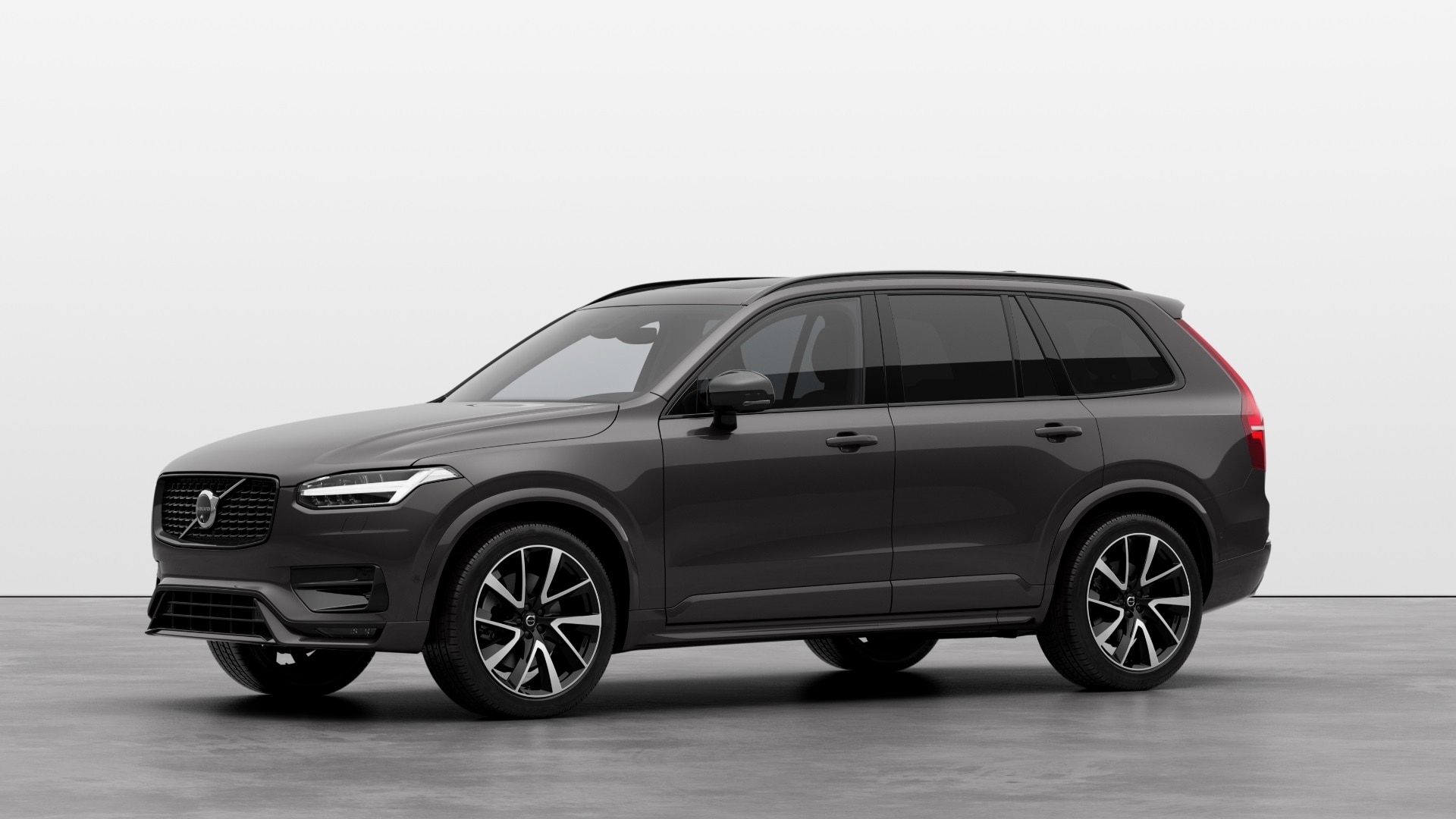 volvo xc90 plus dark