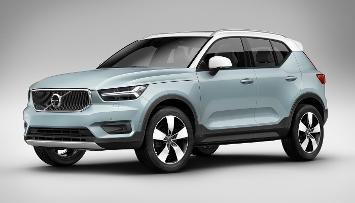 Used Volvo XC40 Momentum