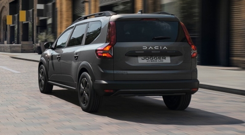 New Dacia Jogger Hybrid 140