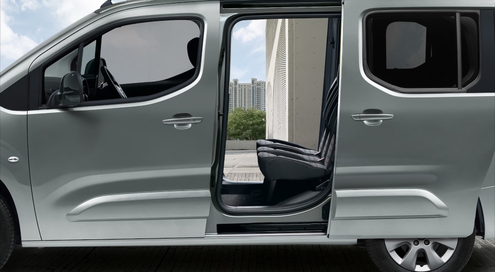 New Vauxhall Combo Life Electric Interior