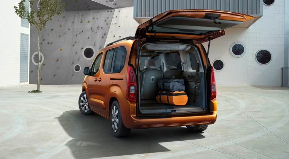 New Vauxhall Combo Life Electric Boot Space