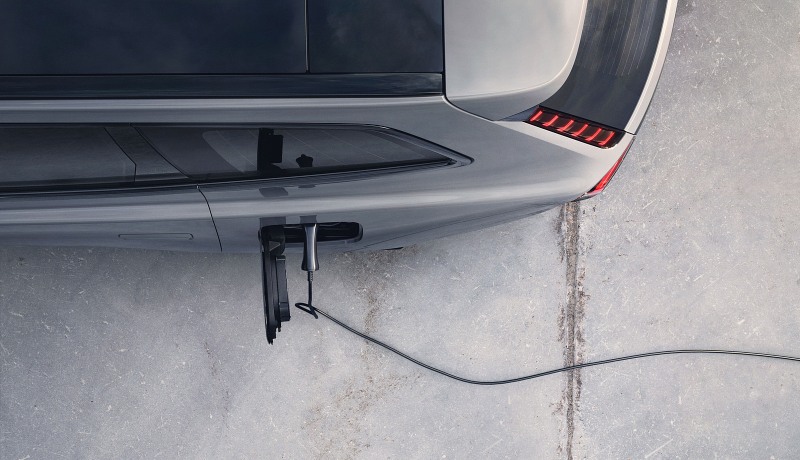 Servicing Electric Cars