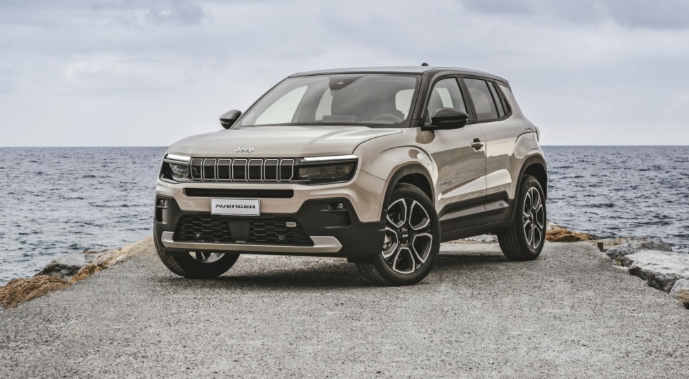 Buy New Jeep Avenger e-Hybrid Models