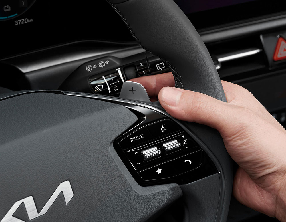 New Kia Niro Hybrid wheel