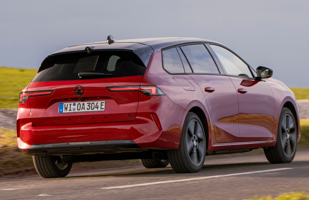 New Vauxhall Astra Sports Tourer Electric Deals