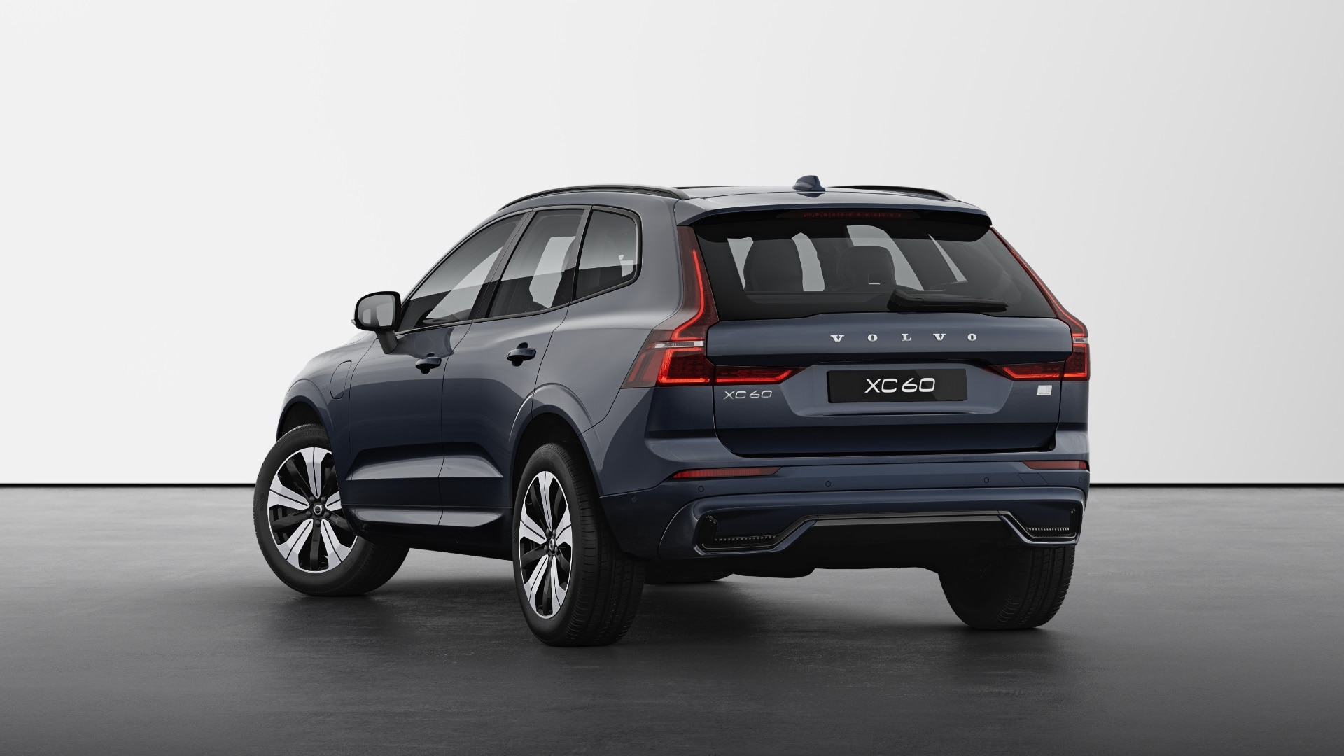 Volvo XC60 Recharge 2.0 T6 [350] RC PHEV Plus Dark 5dr AWD Geartronic Image 3