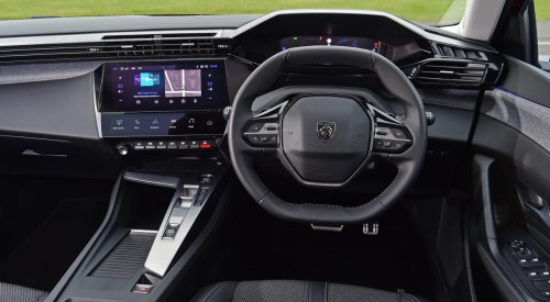 New Peugeot 308 Hybrid Interior