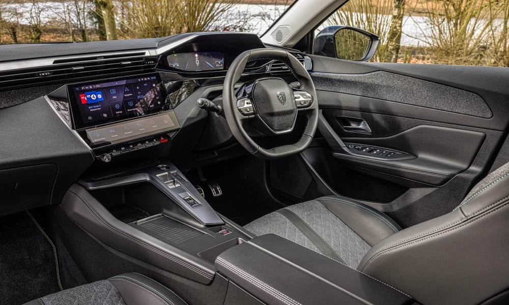 New Peugeot 408 Hybrid Interior