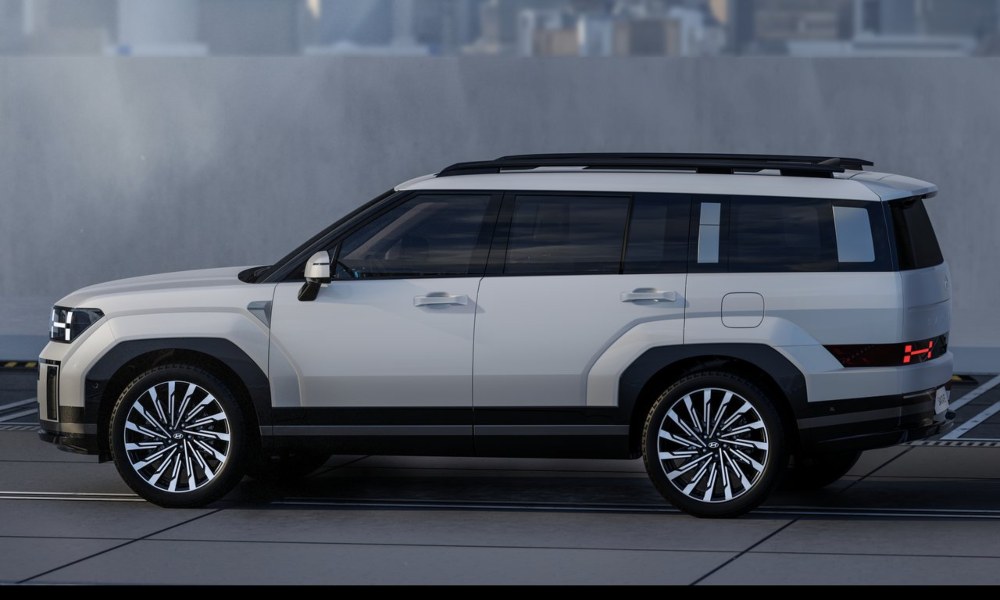 Hyundai SANTA FE Hybrid Design & Practicality