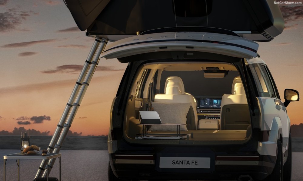 Hyundai SANTA FE Plug-in Design & Practicality